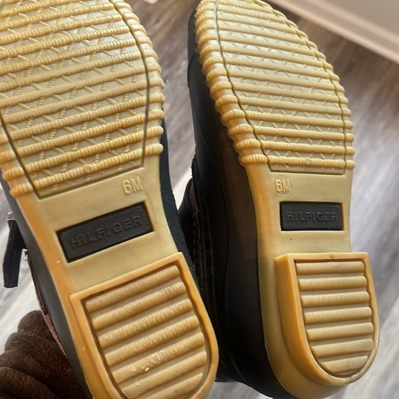 Tommy Hilfiger Women's Regin Snow Boots rain duck warm insulated side zip size 6 - Picture 8 of 8